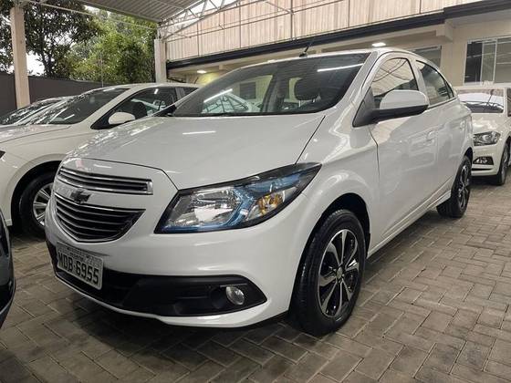 CHEVROLET ONIX 1.0 MPFI LOLLAPALOOZA 8V FLEX 4P MANUAL CHEVROLET ONIX 1.0 MPFI LOLLAPALOOZA 8V FLEX 4P MANUAL